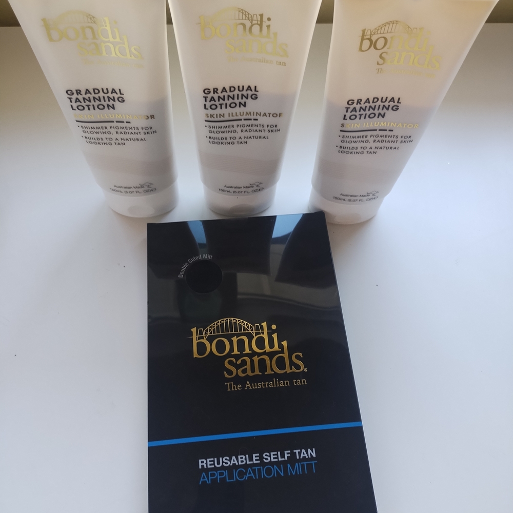 Bondi Sands Gradual Tanning Lotion Trio with Mitt